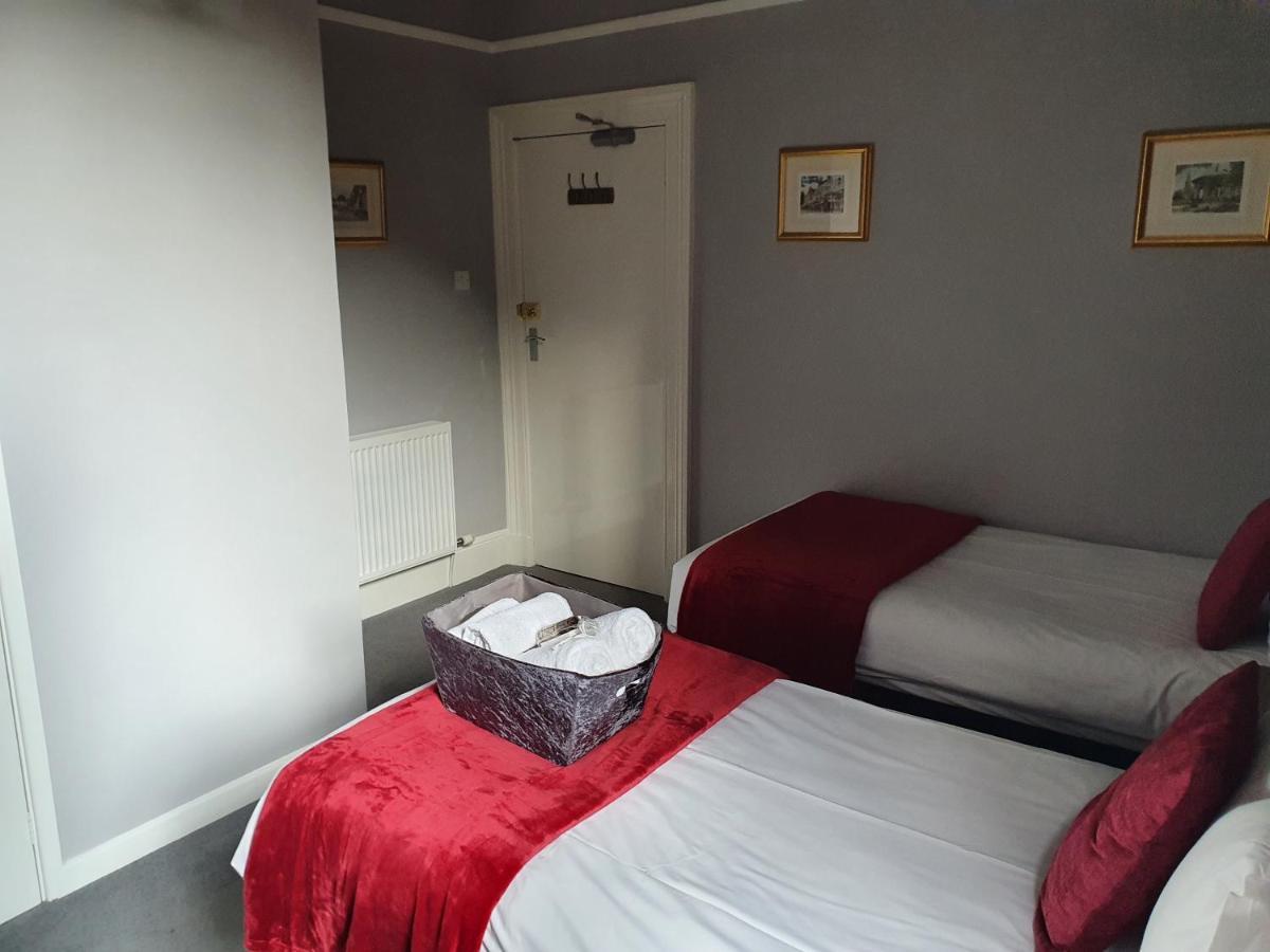 The Braemar Southport Bed & Breakfast Bagian luar foto