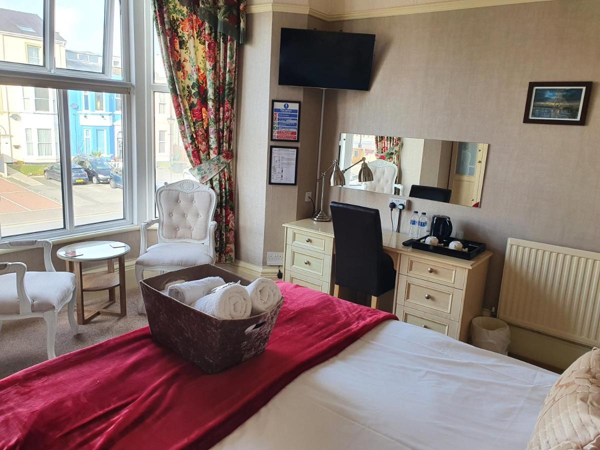 The Braemar Southport Bed & Breakfast Bagian luar foto