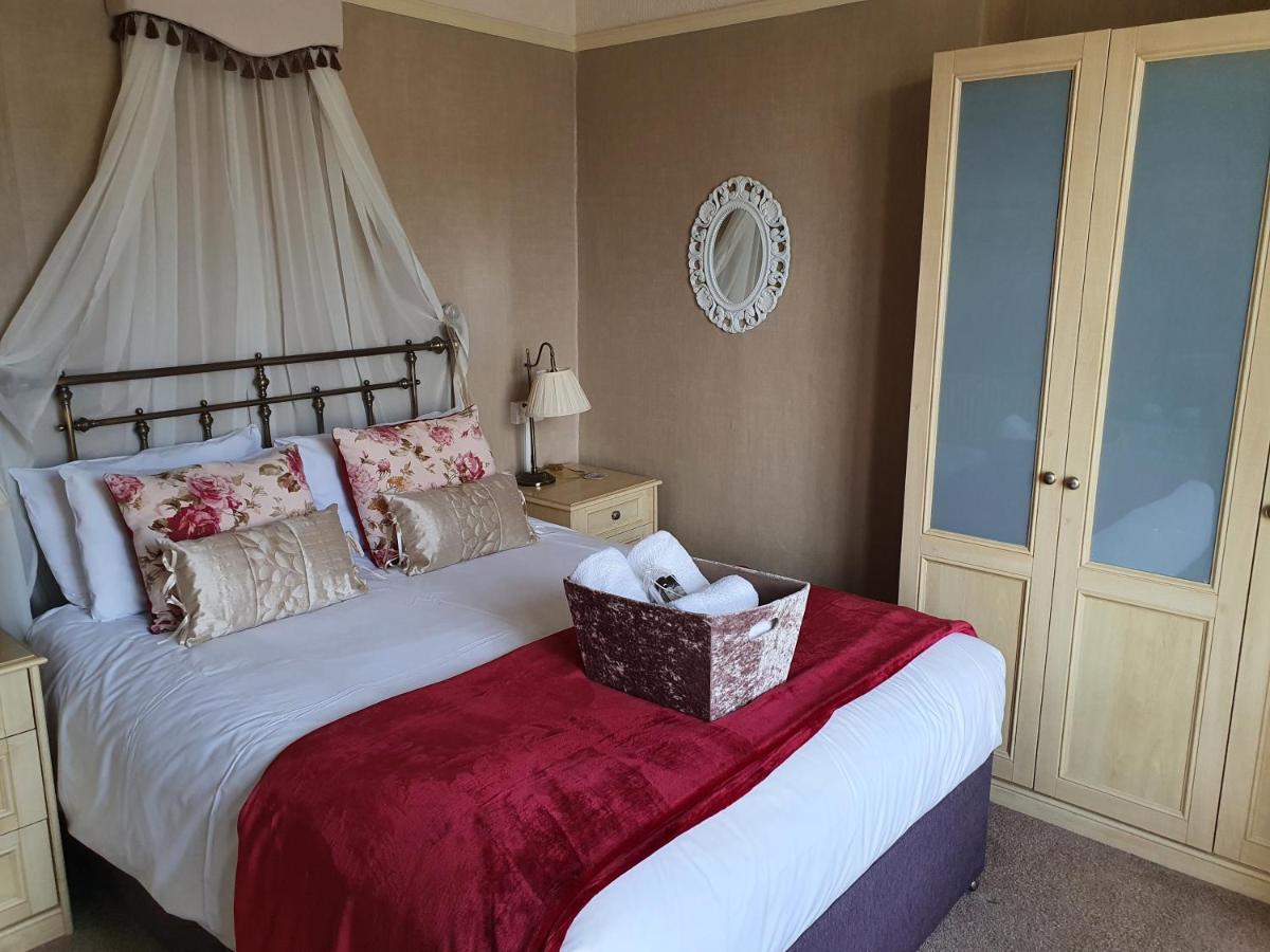 The Braemar Southport Bed & Breakfast Bagian luar foto